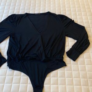 Jersey like fabric. Tshirt with stretch.  Blouse thong.